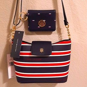 NWT TOMMY HILFIGER 2 PIECE SET